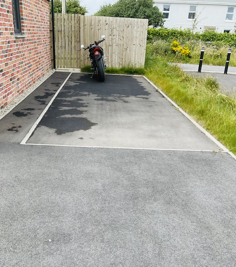 Parking on Roundhouse Crescent, PL28