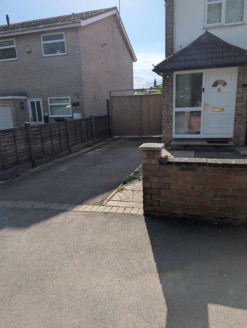 Parking on Griffiths Avenue, GL51