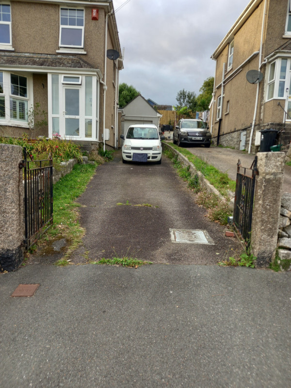 Parking on Penrose Road, TR11