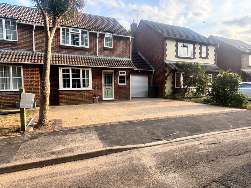 Parking on Chestnut Road, RH14