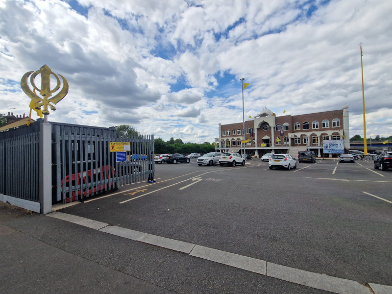 Guru Nanak-Luton Car Park