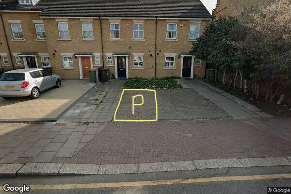 Parking on Boleyn Road, E7