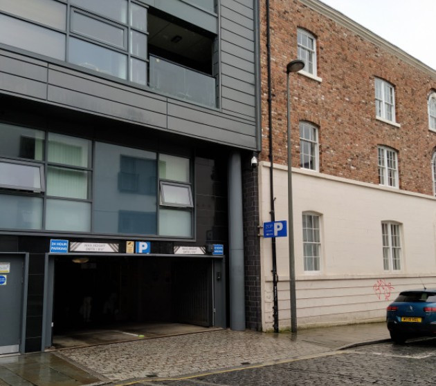 Parking on Colquitt Street, L1