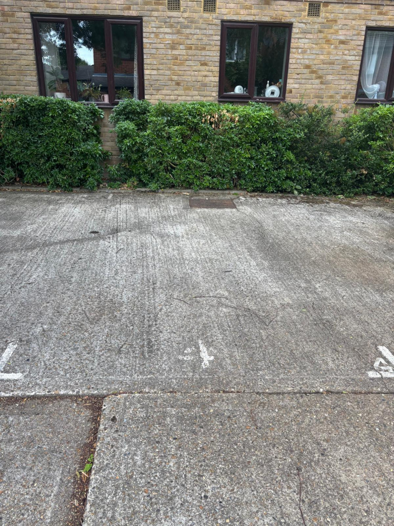 Parking on Campbell Close, SW16
