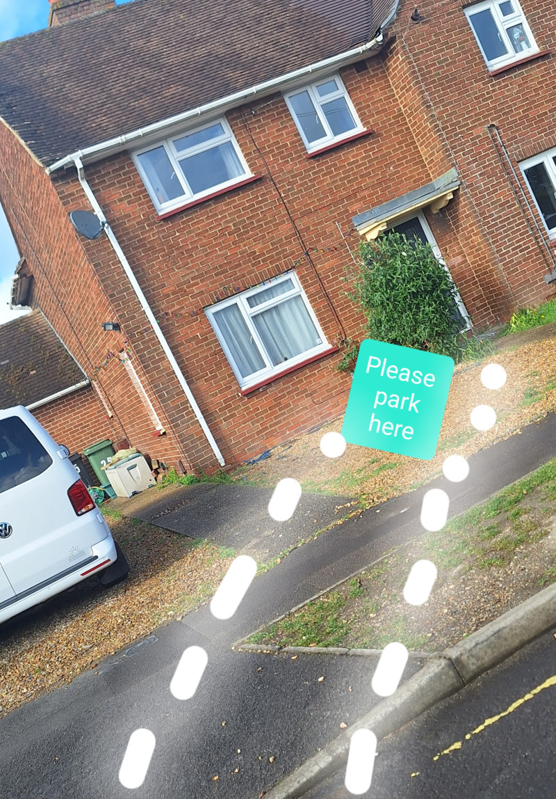 Parking on Doswell Way, RG21