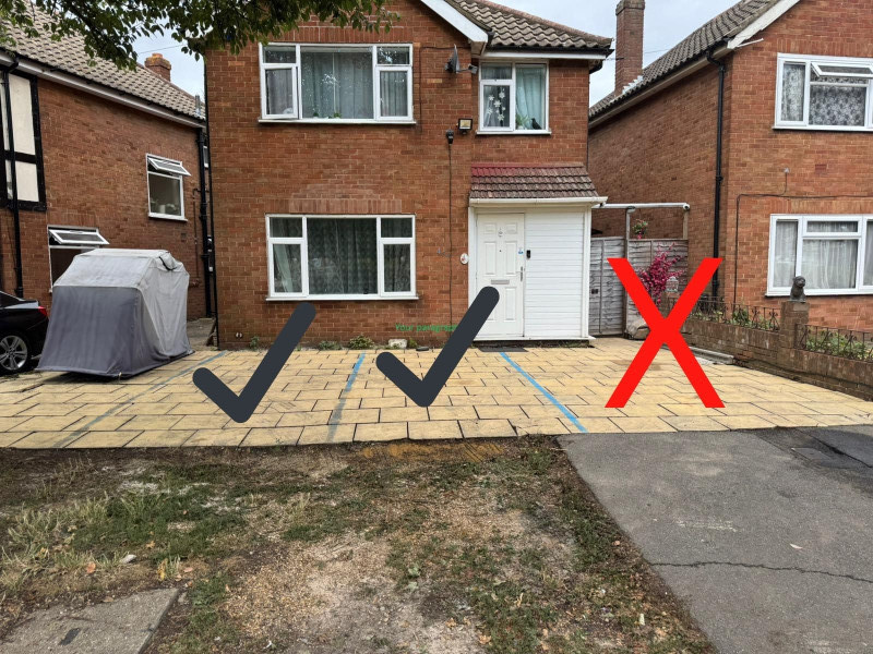 Parking on Sipson Road, UB7
