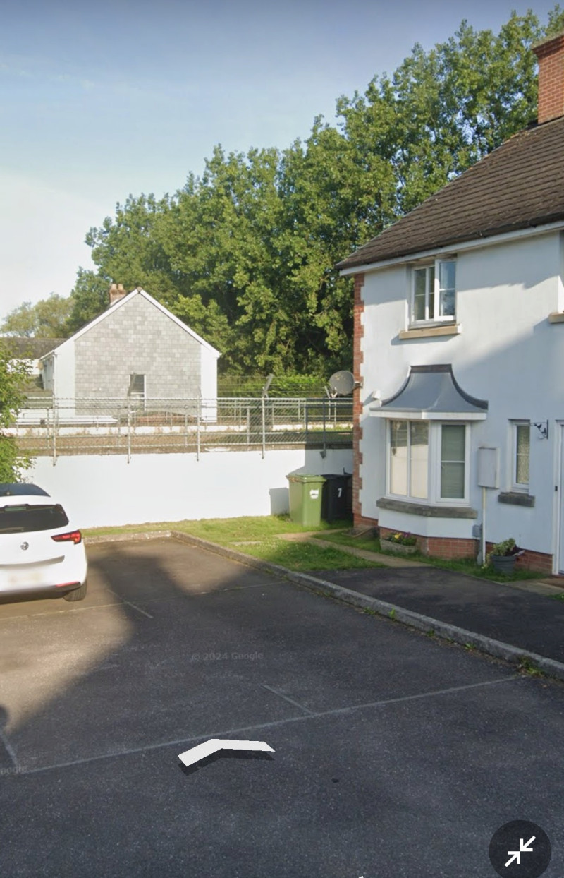 Parking on Westaway Heights, EX31