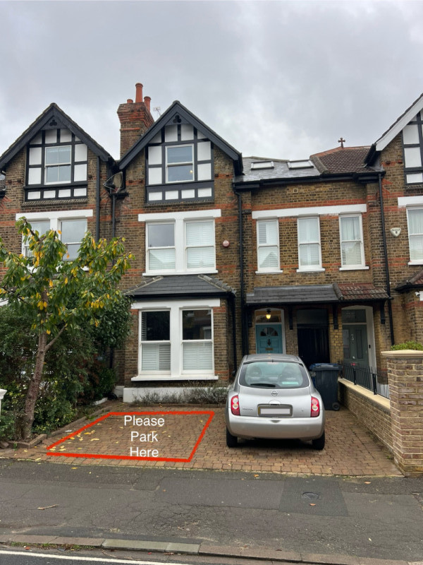 Parking on Haven Lane, W5