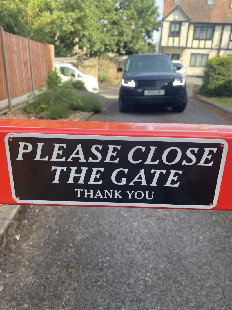 Parking on Hurst Road, CR0