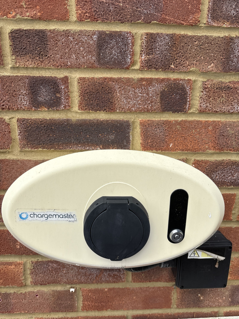 Parking on Parlaunt Road, SL3