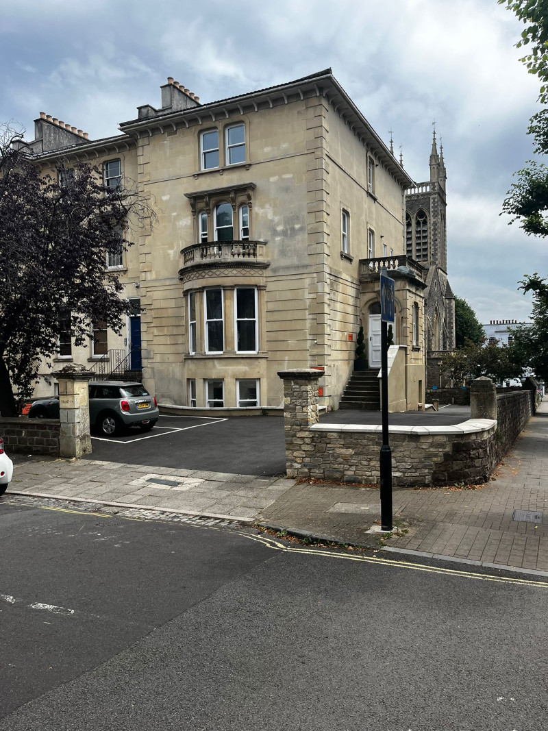 Parking on Oakland Road, BS6