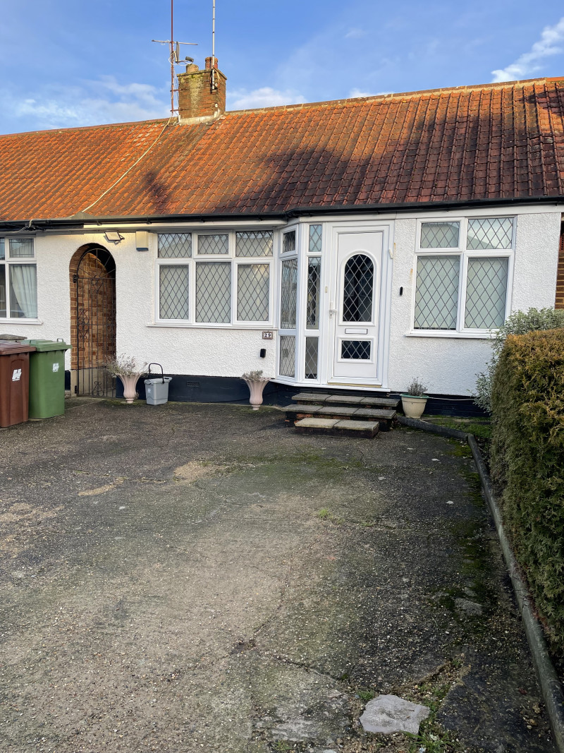 Parking on Bullhead Road, WD6