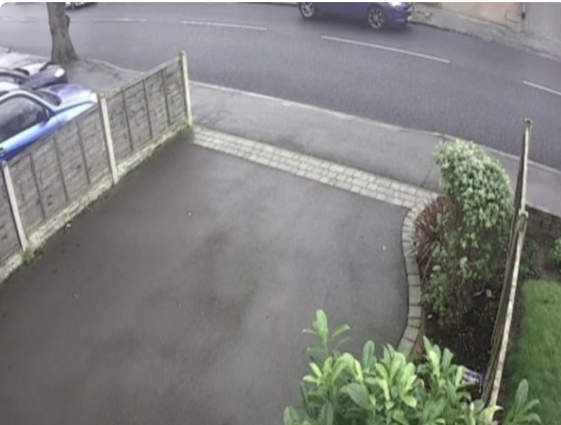 Parking on Rangoon Road, B92