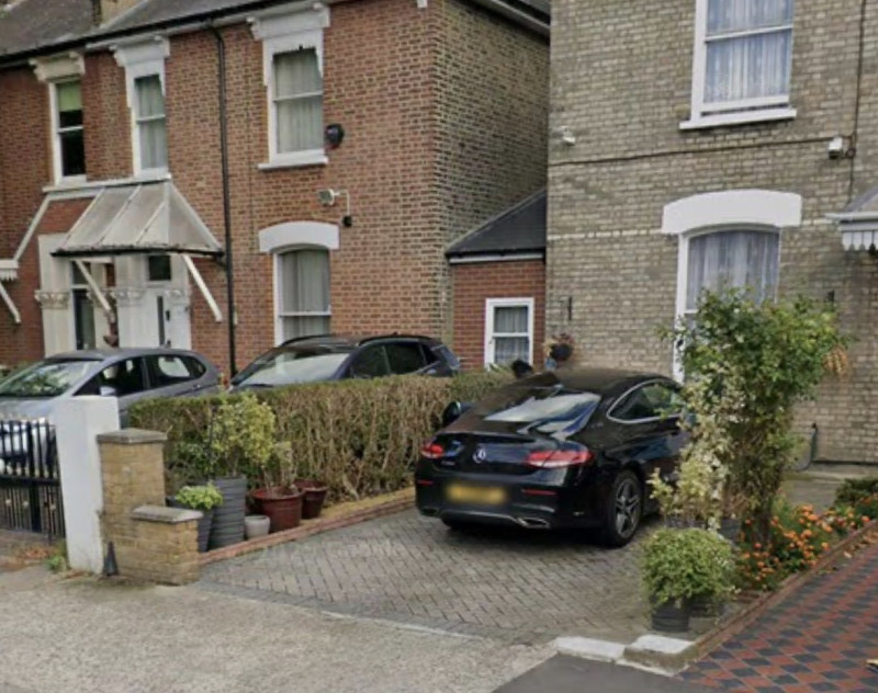 Parking on Osborne Road, E7