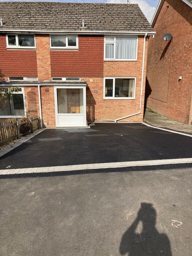 Parking on Allenview Road, BH21