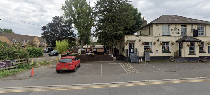 Bong Thai (Punch Bowl Pub) Car Park Prebook