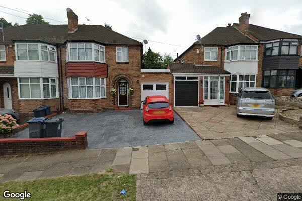 Parking on Denewood Avenue, B20