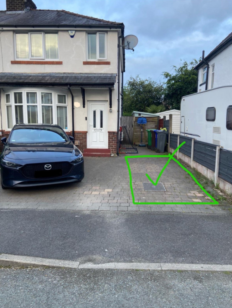 Parking on Bazley Road, M22