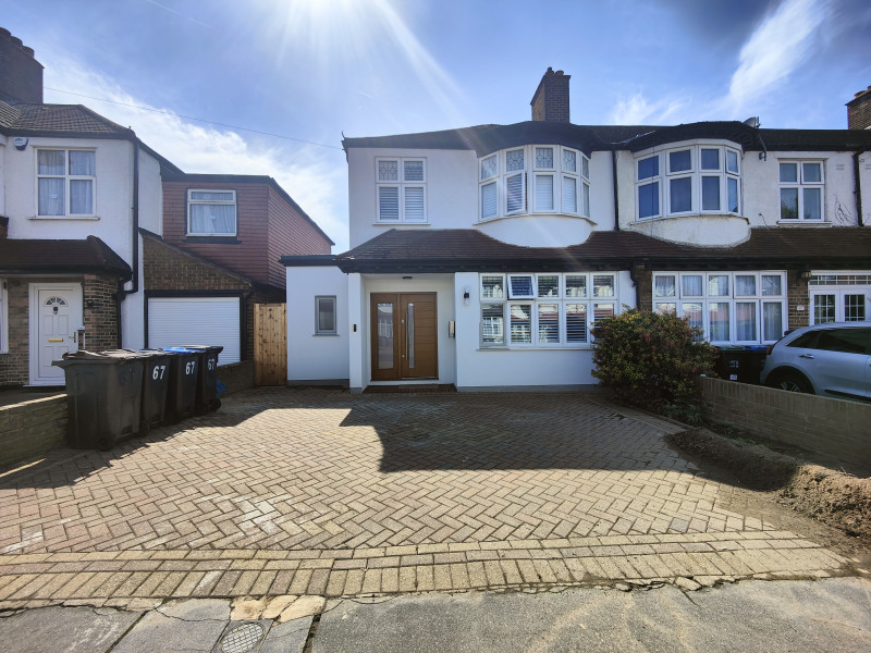 Parking on Norhyrst Avenue, SE25